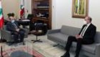 لبنان يحجز  مليوني جرعة من لقاح "فايزر"