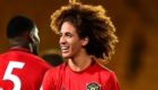 "أنستقرام" يورط موهبة تونس مع جماهير مانشستر يونايتد