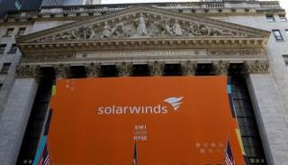 الواجهة الأمامية لبورصة نيويورك - رويترز