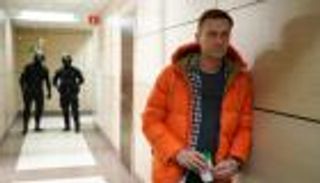 روسيا تلاحق نافالني.. أنفق 4 ملايين يورو تبرعات لأغراض شخصية