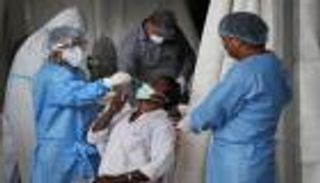 الهند تسجل 6 إصابات بسلالة كورونا الجديدة 