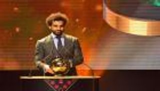 المحترفون المصريون.. نجوم يحلمون بعبور سور محمد صلاح