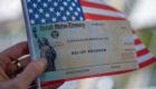 مفاجأة سارة لـ12 مليون أمريكي.. هذا الأسبوع أول موجة من شيكات التحفيز 