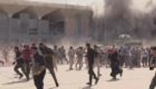 انفجار قرب قصر المعاشيق الذي نقل إليه مجلس الوزراء اليمني