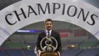 "رحلة الخوف".. لوشيسكو يكشف كواليس تتويج الهلال بـ"أبطال آسيا"