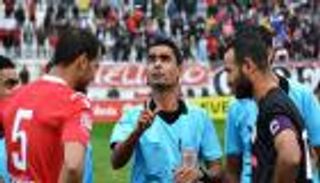 الترجي ضد النجم.. حكم كلاسيكو تونس يثير الجدل 