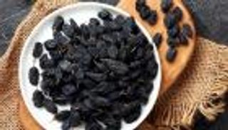 الزبيب الأسود.. فوائد مميزة لصحة أفضل
