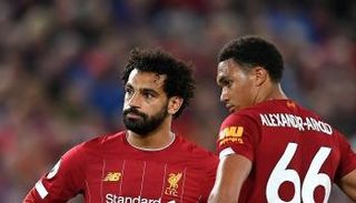 ترنت ألكسندر أرنولد ومحمد صلاح