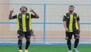 الدوري السعودي.. عودة انتصارات الاتحاد والنصر.. والهلال يتعثر