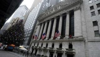 الواجهة الأمامية لبورصة نيويورك - رويترز