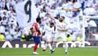 بنزيمة يتفوق على أسطورة أتلتيكو مدريد بهدفه في الديربي