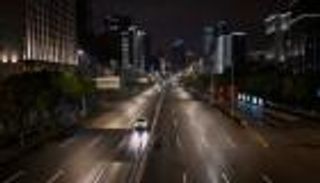 "ووهان تختنق".. شهادة أحد السكان تحت حصار "كورونا"