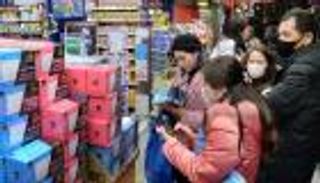 فيروس كورونا ينعش المبيعات عبر الإنترنت