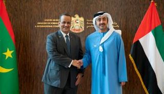 الشيخ عبدالله بن زايد آل نهيان وإسماعيل ولد الشيخ أحمد