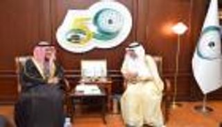 العثيمين ووزير خارجية الكويت يبحثان التحضير لاجتماع "صفقة القرن"