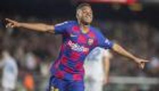 فاتي منبهر بأهدافه التاريخية مع برشلونة