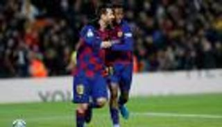 تمريرات ميسي تكتب تاريخا لصغير برشلونة في الدوري الإسباني