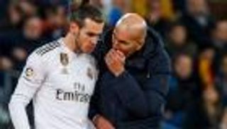 وكيل جاريث بيل يصدم توتنهام وينفي تفضيله للأموال