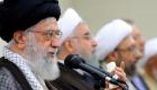 حقوقية إيرانية: نظام طهران خارج عن القانون ويشجع الإرهاب