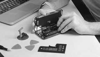 خدمة مميزة من أبل