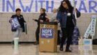 انطلاق الانتخابات التمهيدية للحزب الديمقراطي في ولاية أيوا الأمريكية