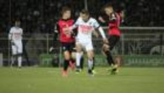 سطيف يقسو على اتحاد العاصمة بثلاثية في الدوري الجزائري