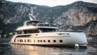 "اليخوت" وجهة منتجي السيارات الفارهة لجذب عملاء جدد