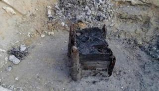 البئر الخشبية 