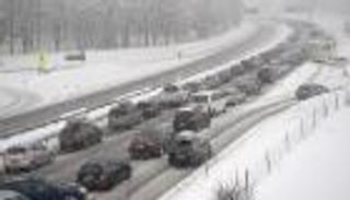 العواصف تقطع التيار الكهربائي بالنمسا