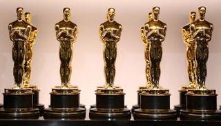 جائزة الأوسكار في انتظار من يرفعها - أرشيفية