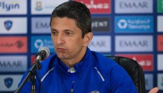 رازافان لوشيسكو مدرب الهلال السعودي