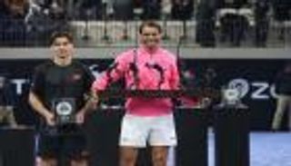 نادال يدشن أكاديميته في الكويت بالفوز على صديقه فيرير