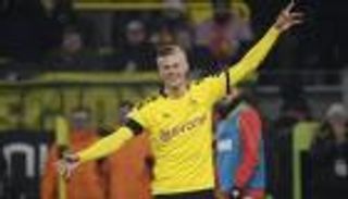 "الحائط الأصفر" سر حرمان مانشستر يونايتد من هالاند