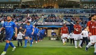 الهلال والرائد