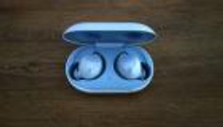 سماعات جالكسي بودز بلس القادمة.. تحدٍ جديد من "سامسونج"