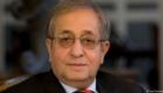 معارض إيراني يدعو ألمانيا إلى مقاطعة نظام خامنئي