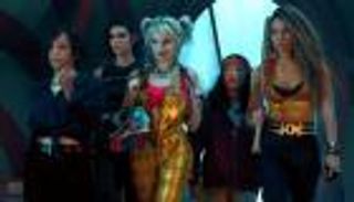 المجنونة "هارلي كوين" تقود النساء الخارقات في "Birds of Prey"