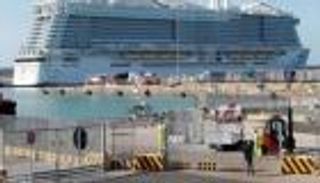 41 حالة إصابة جديدة بكورونا داخل "السفينة الموبوءة"