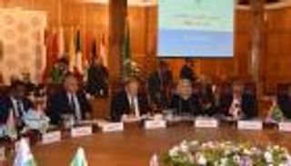 "الاقتصادي والاجتماعي العربي" يعتمد خطة قمتي الجزائر والرياض