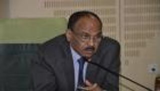 السودان يحل مجلس إدارة "المركزي" ويبقي على محافظ البنك