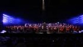 الأذان والتلبية بحفل موسيقي في قطر يفضحان الإخوان والمتشددين