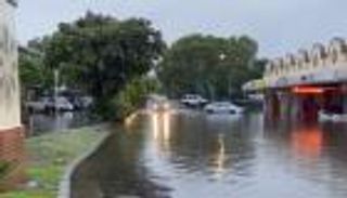 أستراليا محاصرة بين إعصار وفيضانات بعد حرائق الغابات