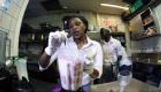 مطعم جنوب أفريقي يدخل "جينيس" بـ"ميلك شيك"