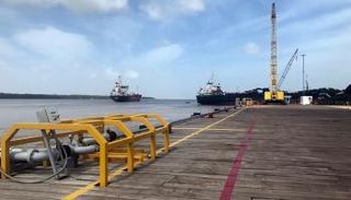 منصة نفط تديرها شركة إكسون موبيل - رويترز