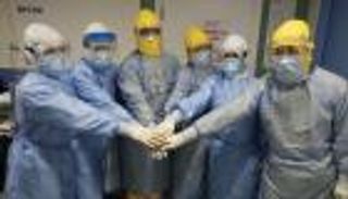 الصين تشدد إجراءاتها الطبية بعد نتائج فحص "كورونا" الخاطئة