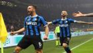إنتر يقلب الطاولة على ميلان في الديربي ويقفز لصدارة الدوري الإيطالي
