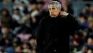 أزمة دفاعية تضرب برشلونة قبل مواجهة خيتافي