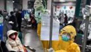 شكوك حول نقل بريطاني عدوى "كورونا" لآخرين في أوروبا