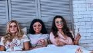 "جالنتين".. العازبات يحتفلن بعيد الحب أيضا