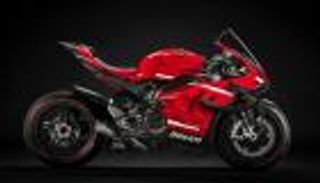 بقوة 244 حصانا.. دوكاتي تطرح دراجتها النارية الجديدة
